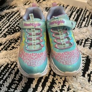 Sketchers heart lights